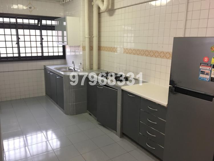 Blk 216 Bukit Batok Street 21 (Bukit Batok), HDB 5 Rooms #146056102